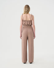 Charger l'image dans la galerie, Pantalon et camisole en lin pour femme.