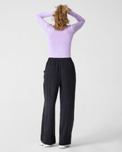 Charger l'image dans la galerie, Turtleneck classique - lilas