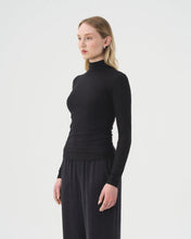 Charger l&#39;image dans la galerie, Turtleneck classique - raisin
