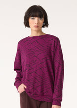 Charger l&#39;image dans la galerie, cokluch-haut-chandail-space-magenta-viscose-polyester-ah2425
