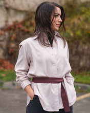 Charger l&#39;image dans la galerie, Oversized shirt for women. Made in Quebec.
